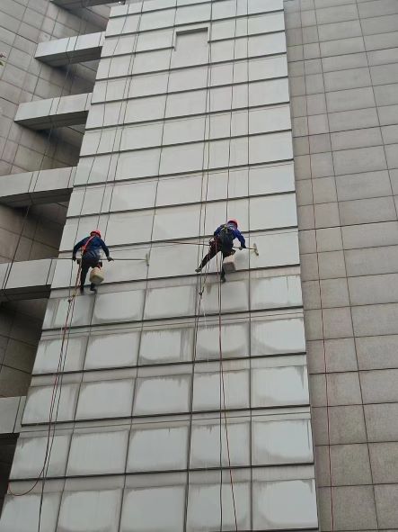 巴州区高空外墙清洗